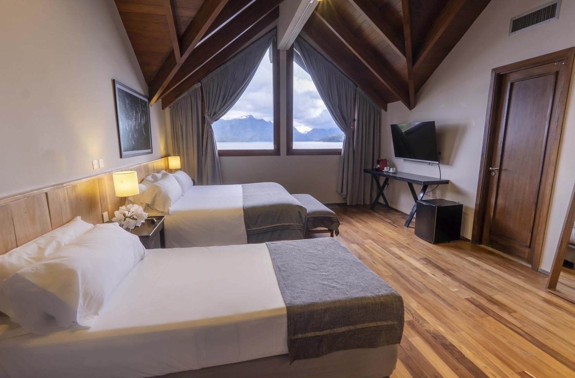 Superior Double Room Lake View